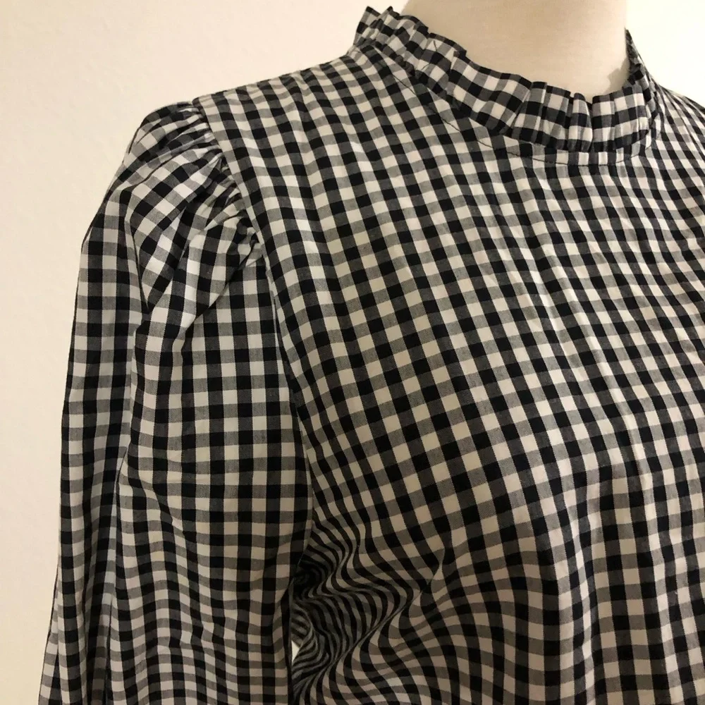 Zara Women’s Black and White Checkered Long Sleeves Blouse